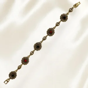Vintage-Floral-Bracelet